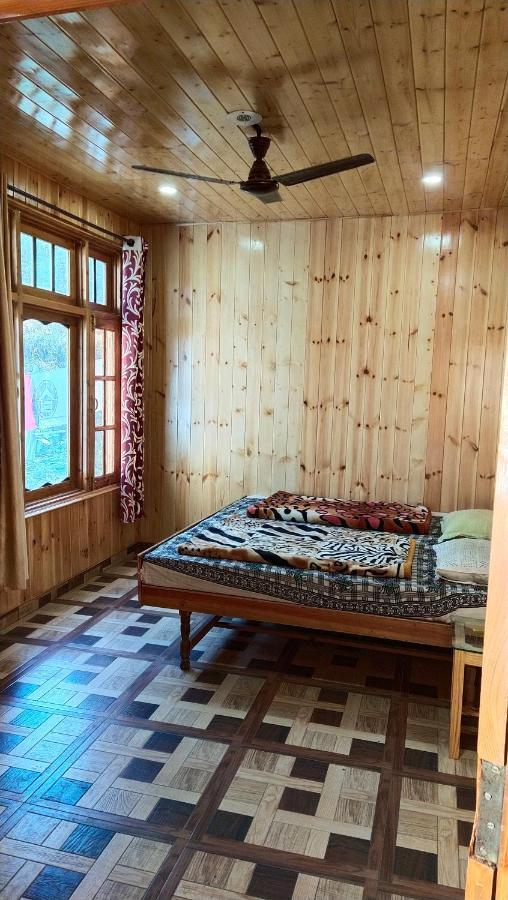 Kasol Wooden Cottage מראה חיצוני תמונה